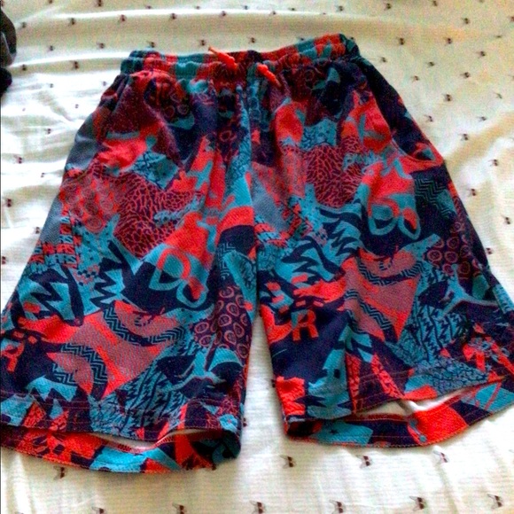 Jordan SPIZIKE BBALL SHORTS - Picture 1 of 2
